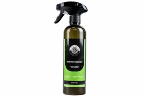 Auto Shine Interior Detailer - produkt do czyszczenia i zabezpieczania wnętrza 500ml